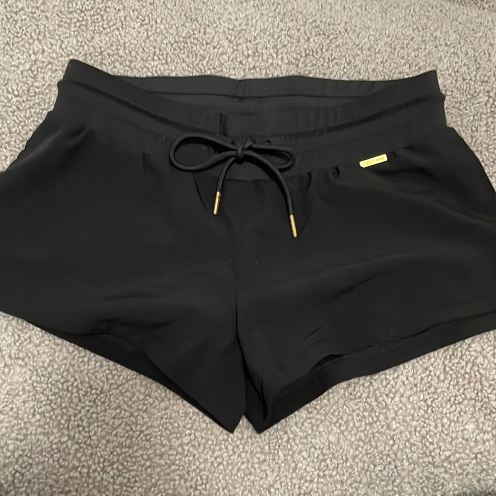 Dash Shorts - Cleo Harper size Small